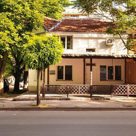 Apartment Cozy Home 3 Ruse Bagian luar foto